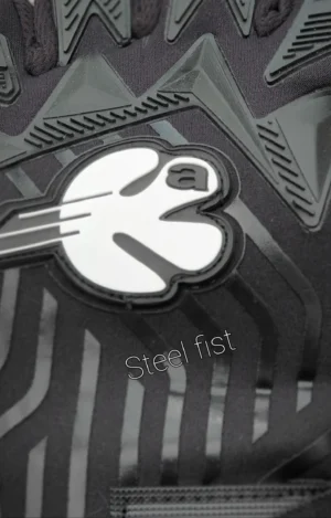 SteelFist – Onverslaanbare Kracht en Duurzaamheid voor de Elite Keeper - Afbeelding 4
